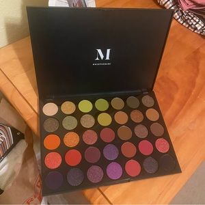 Morphe Boss Mood Eyeshadow Palette